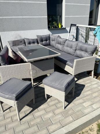 Narożnik z technorattanu ze stołem 120x70cm pufami i fotelem Perata Corner Light Grey