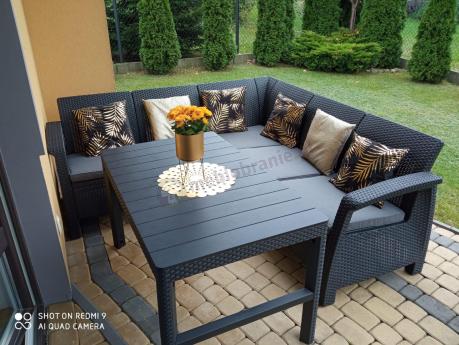 Narożny zestaw mebli do ogrodu