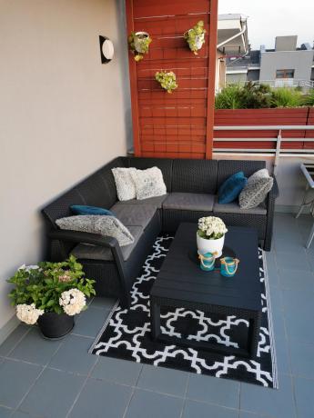 Narożny zestaw mebli do ogrodu