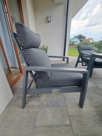 Nowoczesne aluminiowe meble ogrodowe z regulowanymi fotelami - Renalo Dining Relax Grafitowe