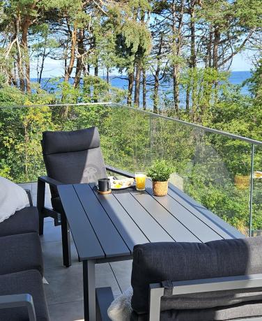 Nowoczesne aluminiowe meble ogrodowe z regulowanymi fotelami - Renalo Dining Relax Grafitowe