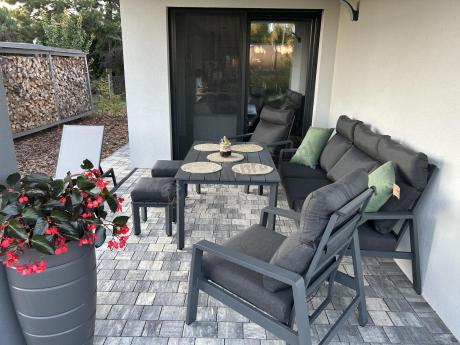 Nowoczesne aluminiowe meble ogrodowe z regulowanymi fotelami - Renalo Dining Relax Grafitowe