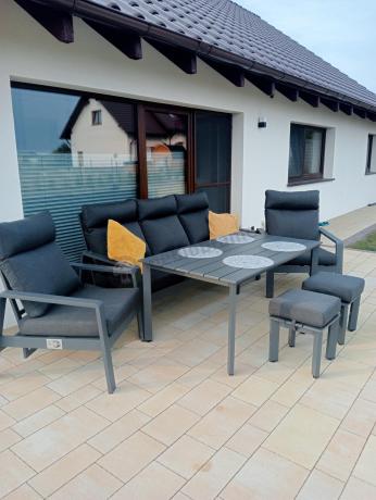 Nowoczesne aluminiowe meble ogrodowe z regulowanymi fotelami - Renalo Dining Relax Grafitowe