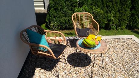 Meble na balkon w bloku z technorattanu boho