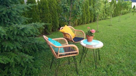 Meble na balkon w bloku z technorattanu boho
