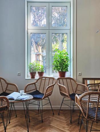 Meble na balkon w bloku z technorattanu boho