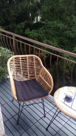Meble na balkon w bloku z technorattanu boho