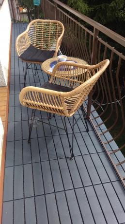 Meble na balkon w bloku z technorattanu boho