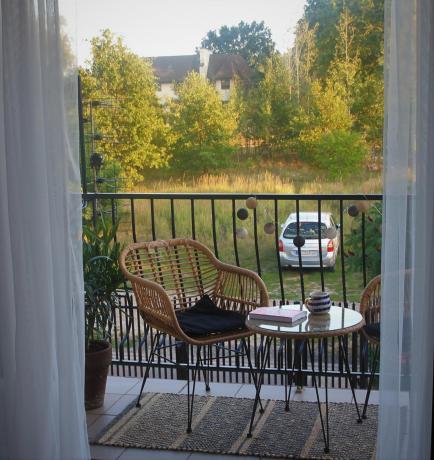 Meble na balkon w bloku z technorattanu boho