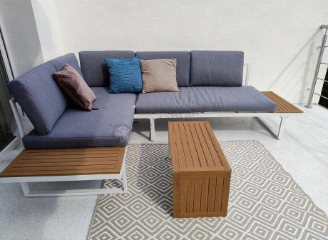 Nowoczesne meble na taras - narożnik modułowy ze stolikiem - Vernon - White