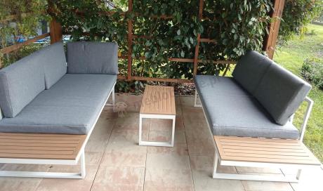 Nowoczesne meble na taras - narożnik modułowy ze stolikiem - Vernon - White