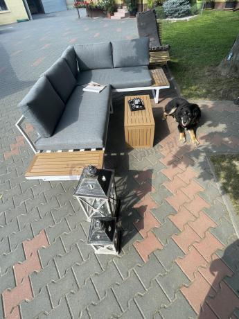 Nowoczesne meble na taras - narożnik modułowy ze stolikiem - Vernon - White