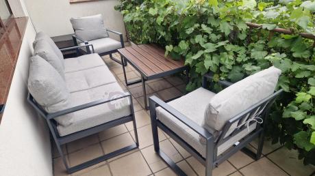 Nowoczesne meble na taras - zestaw z sofą i fotelami - Panaon Dining Light Grey