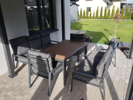 Nowoczesne meble ogrodowe metalowe z wysokimi oparciami - 2 sofy, 2 fotele, stół 160cm Doros Grande - Polywood Dark G
