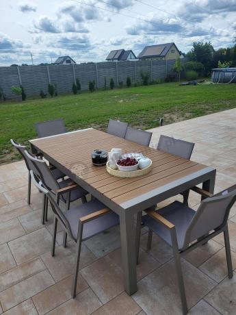 Nowoczesne meble ogrodowe ze stołem 210cm + 12 krzeseł Tanami Marla Taupe