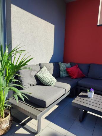 Nowoczesny grafitowy narożnik na taras 220x220cm Panaon Corner - DG