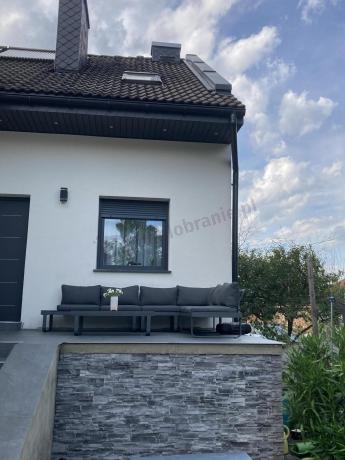 Nowoczesny grafitowy narożnik ogrodowy z ławą Panaon DG