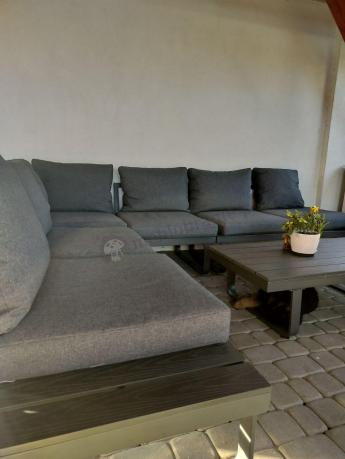 Nowoczesny grafitowy narożnik ogrodowy z ławą Panaon DG