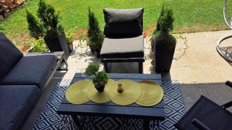 Nowoczesny grafitowy narożnik ogrodowy z ławą Panaon DG