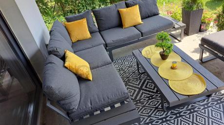 Nowoczesny grafitowy narożnik ogrodowy z ławą Panaon DG