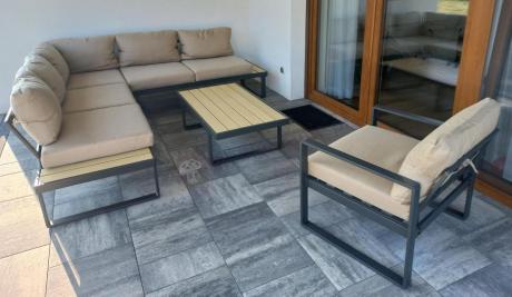 Nowoczesny komplet mebli na taras z narożnikiem i fotelem Panaon Corner WB