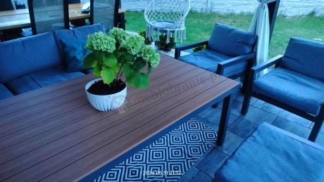 Nowoczesny narożnik na taras 283x222 cm z dwoma fotelami i pufami - Calamba Corner XL