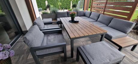 Nowoczesny narożnik na taras 283x222 cm z dwoma fotelami i pufami - Calamba Corner XL