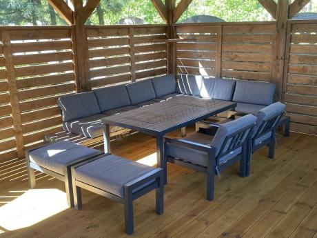 Nowoczesny narożnik na taras 283x222 cm z dwoma fotelami i pufami - Calamba Corner XL