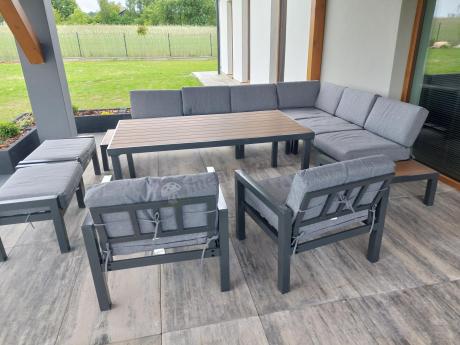 Nowoczesny narożnik na taras 283x222 cm z dwoma fotelami i pufami - Calamba Corner XL