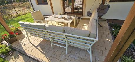 Nowoczesny narożnik ogrodowy z fotelem Tavaro Corner Cream