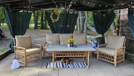 Nowoczesny zestaw mebli na taras Tebra w stylu naturalnym z plecionką