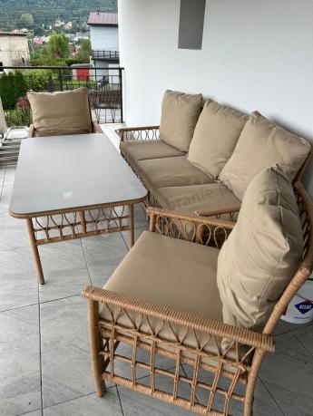 Nowoczesny zestaw mebli na taras Tebra w stylu naturalnym z plecionką