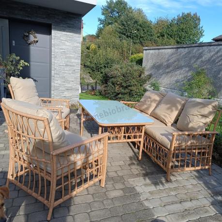 Nowoczesny zestaw mebli na taras Tebra w stylu naturalnym z plecionką