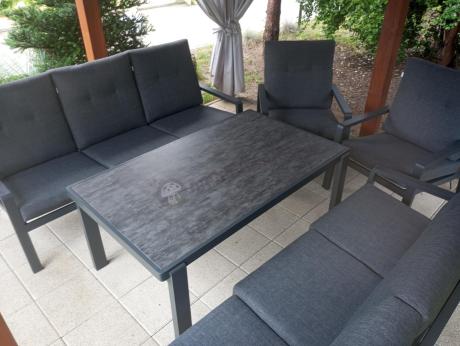 Nowoczesny zestaw mebli ogrodowych dla 8 osób z 2 sofami 200cm, 2 fotelami i stołem 150x90 cm Tavaro Grande Antracite