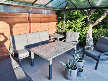 Nowoczesny zestaw mebli ogrodowych dla 8 osób z 2 sofami 200cm, 2 fotelami i stołem 150x90 cm Tavaro Grande Antracite