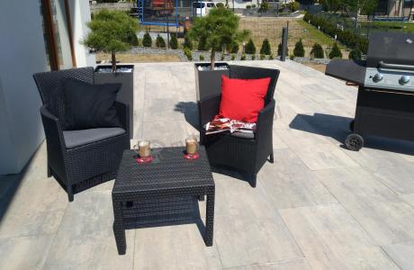 Grafitowy zestaw balkonowy