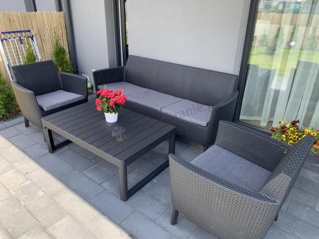 zestaw ogrodowy na nóżkach