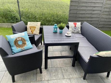 zestaw ogrodowy na nóżkach