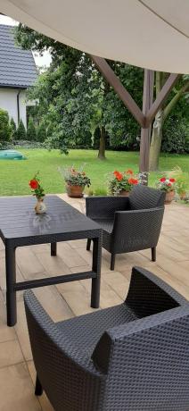 zestaw ogrodowy na nóżkach