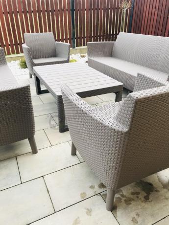 Salemo Fiesta Lyon Max Cappuccino duży zestaw ogrodowy z podnoszonym stołem