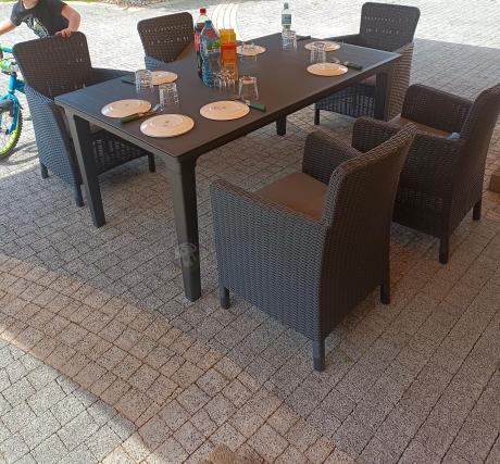 Stół ogrodowy z 6 fotelami Meblobranie TF6 grafit