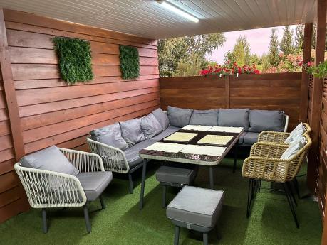 Szare meble na taras - zestaw z narożnikiem, fotelami i pufami - Postigo Corner XXL