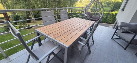 Szare meble ogrodowe - komplet stół i 8 regulowanych krzeseł - Kanbery Wood Silver 8+1