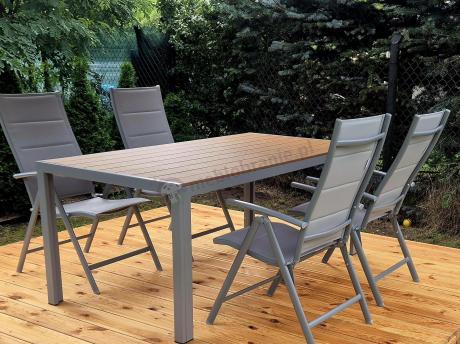 Szare meble ogrodowe - komplet stół i 8 regulowanych krzeseł - Kanbery Wood Silver 8+1