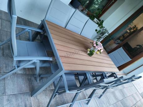 Szare meble ogrodowe - komplet stół i 8 regulowanych krzeseł - Kanbery Wood Silver 8+1