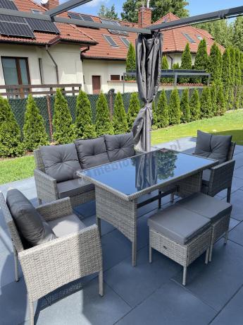 Szare meble ogrodowe technorattan ze stołem obiadowym i sofą Torino Dining
