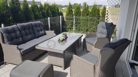 Szare meble technorattanowe na taras z regulowanymi fotelami Laritto Dining + pufy - Grey