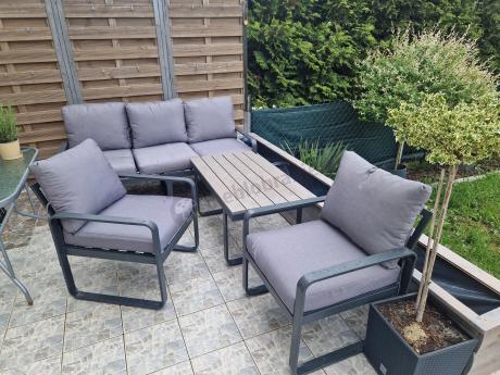 Szare nowoczesne meble na taras - zestaw z sofą i fotelami - Panaon Dining GG