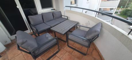 Szare nowoczesne meble na taras - zestaw z sofą i fotelami - Panaon Dining GG