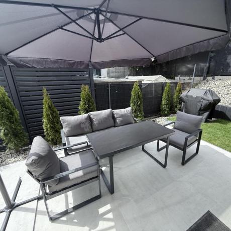 Szare nowoczesne meble na taras ze szklanym stołem - Panaon Dining Elite Grey